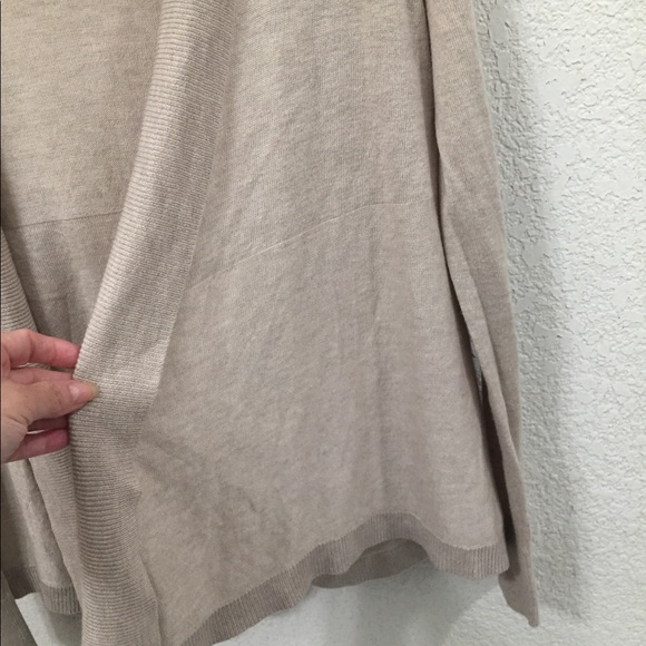 Liz Claiborne open front cardigan - Picture 2 of 5